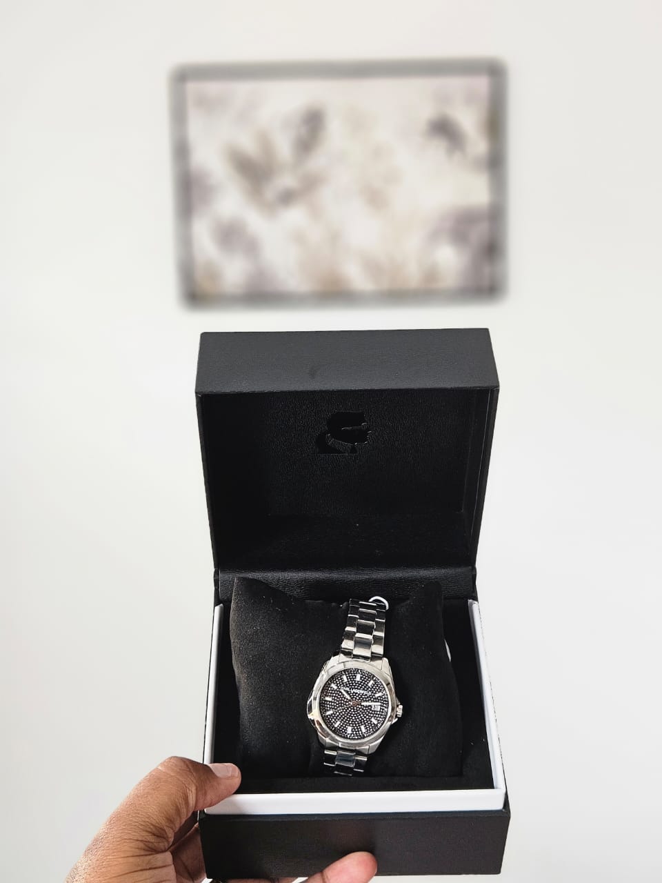 Montre KARL LAGERFELD femme  collection Round Essentials